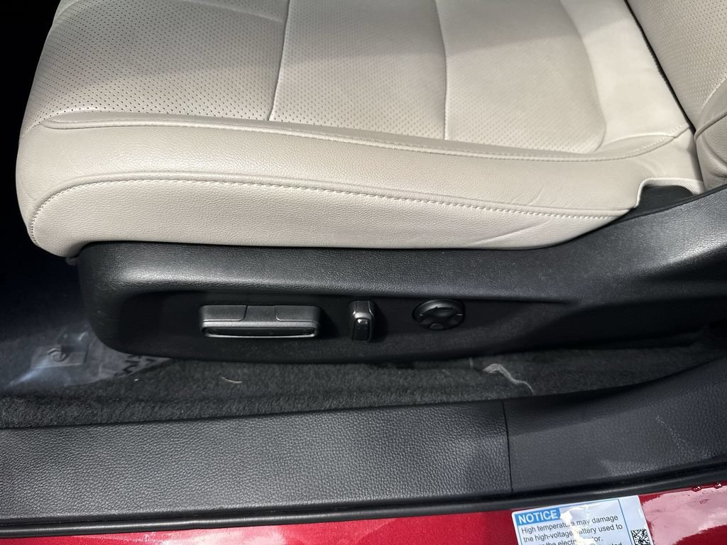 Used 2022 Honda Accord Touring image 41