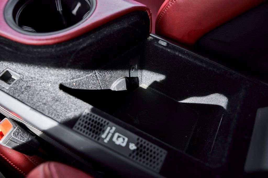 Used 2020 Porsche Taycan Turbo image 63