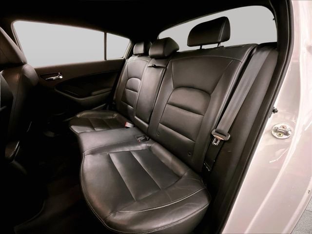 Used 2017 Kia Forte SX FWD image 25