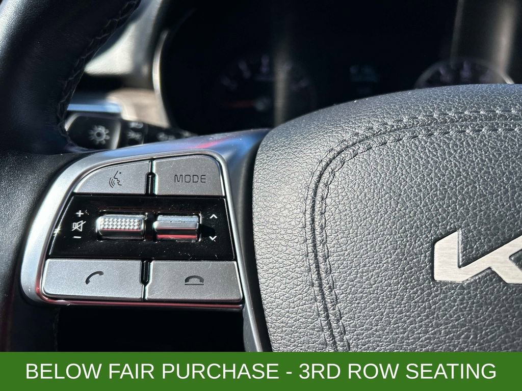 Used 2022 Kia Telluride EX image 24