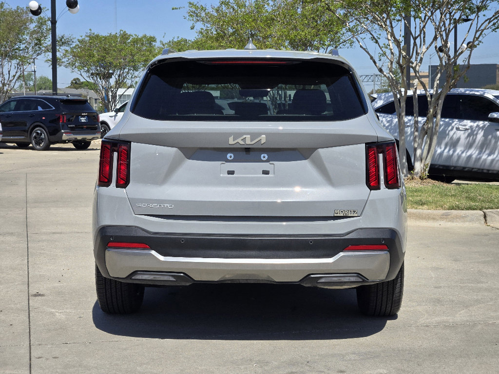 Certified 2025 Kia Sorento S image 13