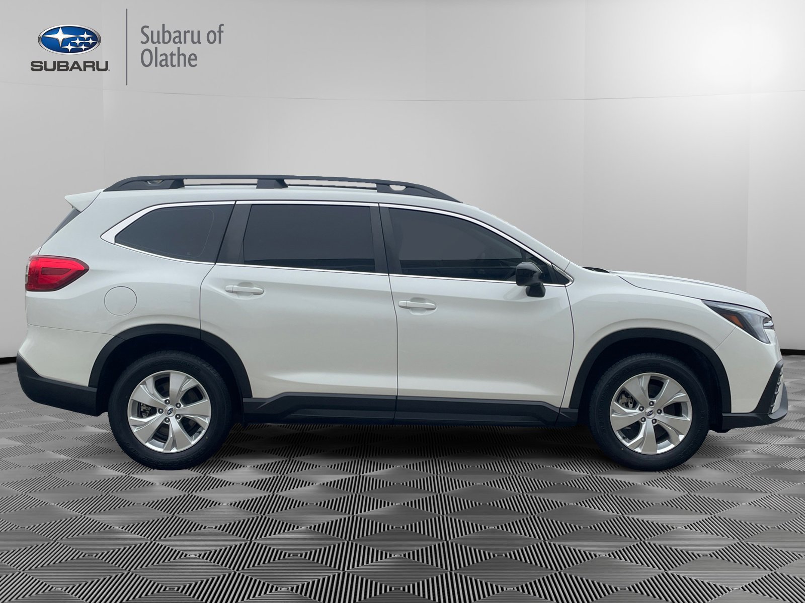 Used 2023 Subaru Ascent 8-Passenger image 11