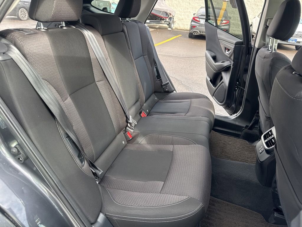 Used 2025 Subaru Outback Premium image 15