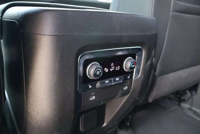 Used 2024 Chevrolet Suburban High Country w/ Premium Package 2 RWD image 8