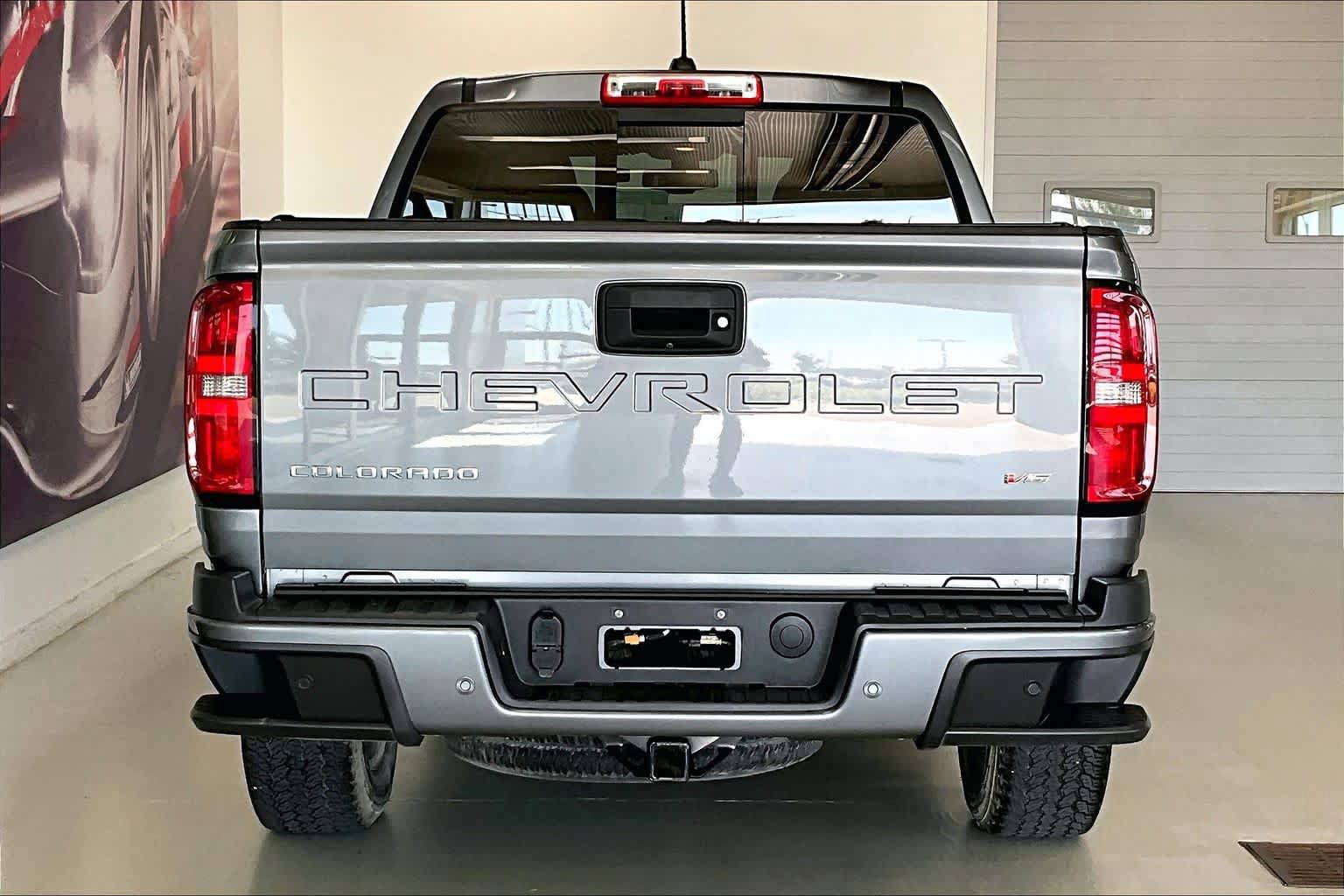 Used 2021 Chevrolet Colorado Z71 AWD/4WD image 5