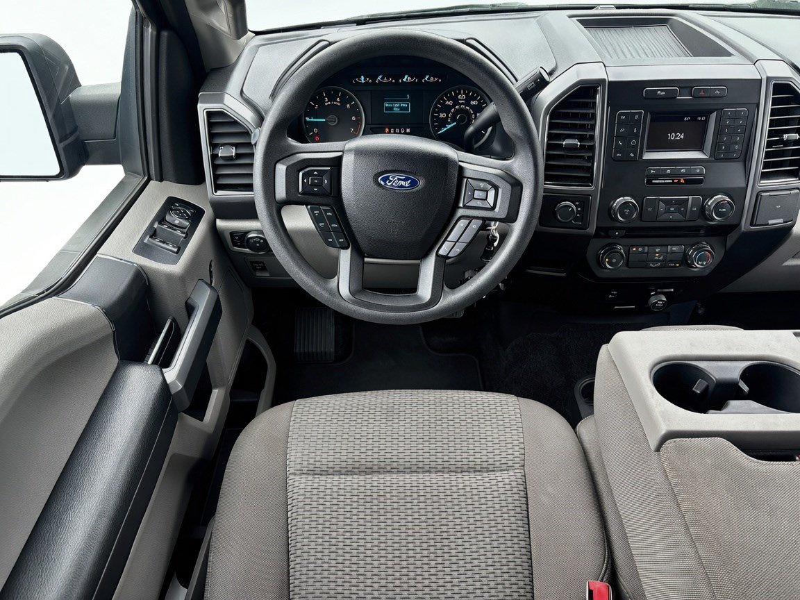 Used 2018 Ford F150 XLT AWD/4WD image 14