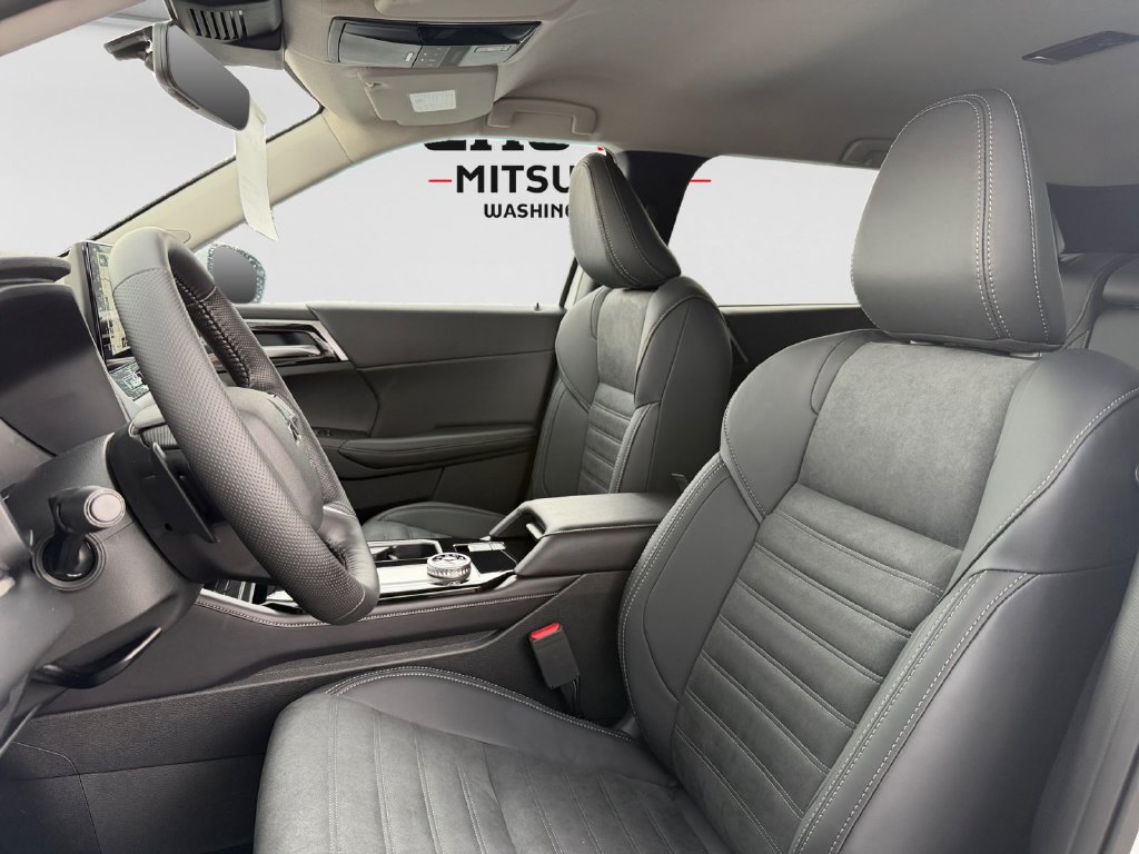 New 2026 Mitsubishi Outlander SE AWD/4WD image 17