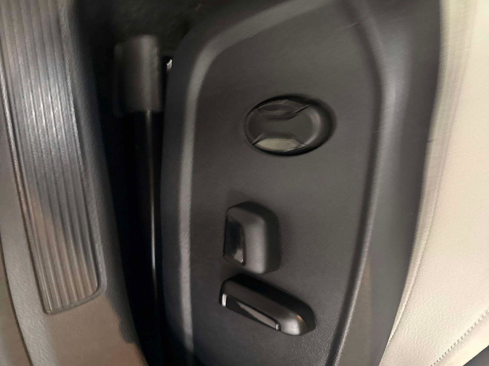 New 2026 Volkswagen Jetta SE image 23