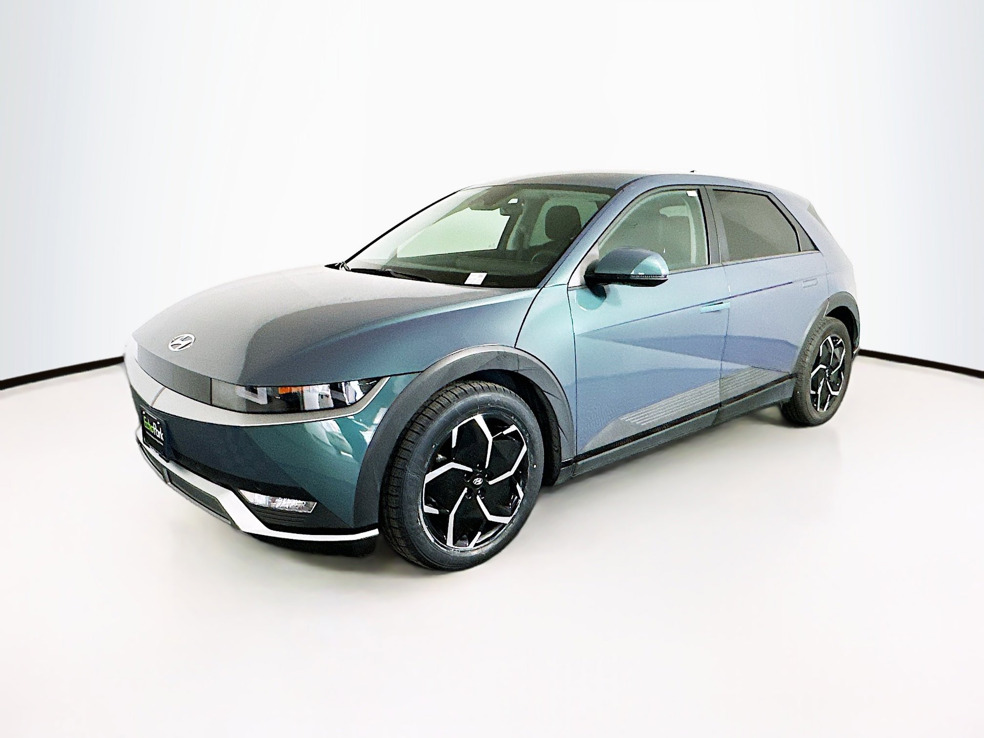 Used 2024 Hyundai Ioniq 5 SEL image 3