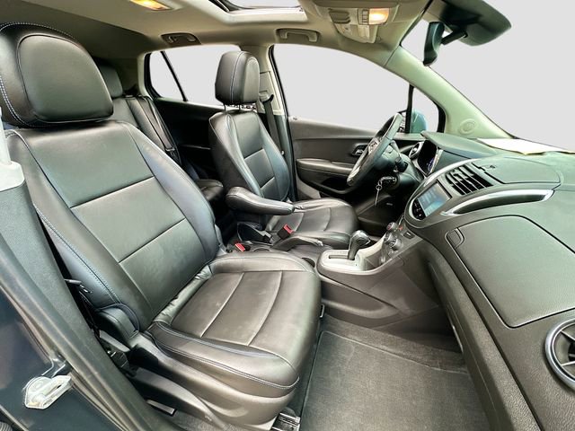 Used 2016 Chevrolet Trax LTZ image 29