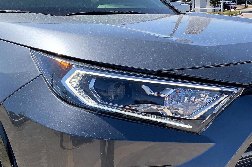 Used 2019 Toyota RAV4 XSE image 31