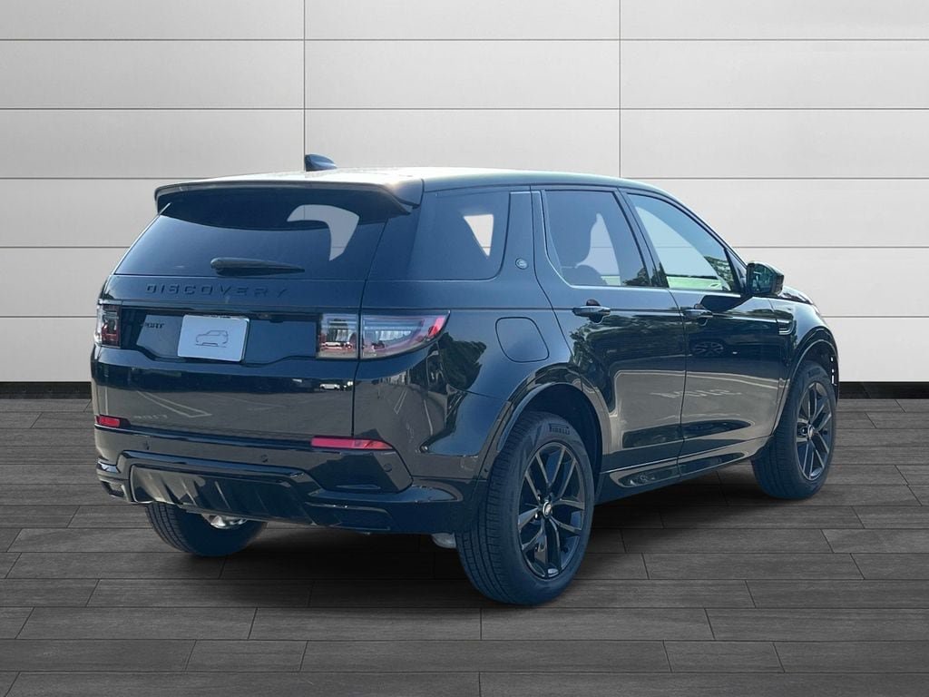 New 2026 Land Rover Discovery Sport Landmark AWD/4WD image 5
