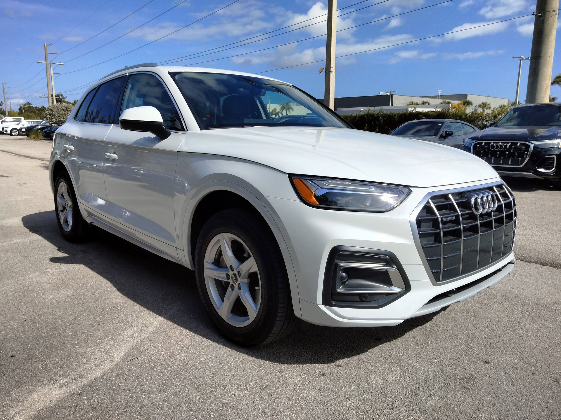 Used 2024 Audi Q5 2.0T Premium