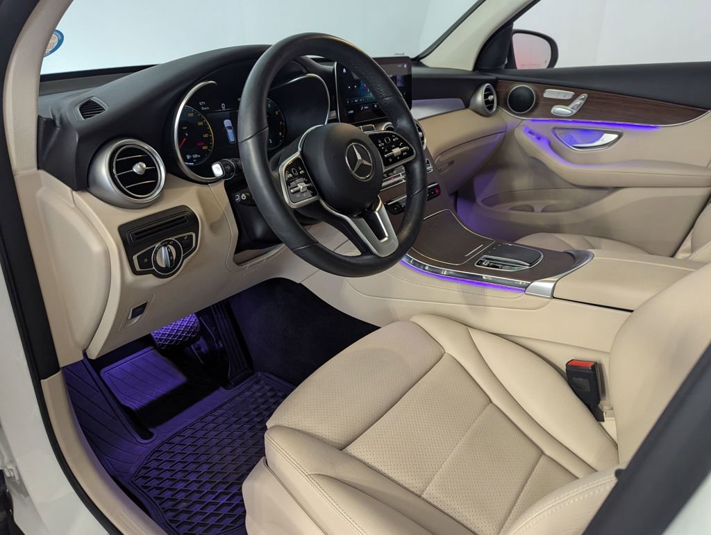 Used 2020 Mercedes-Benz GLC 300 image 31