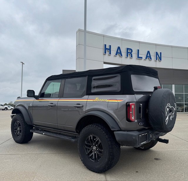 Used 2021 Ford Bronco Outer Banks AWD/4WD image 3