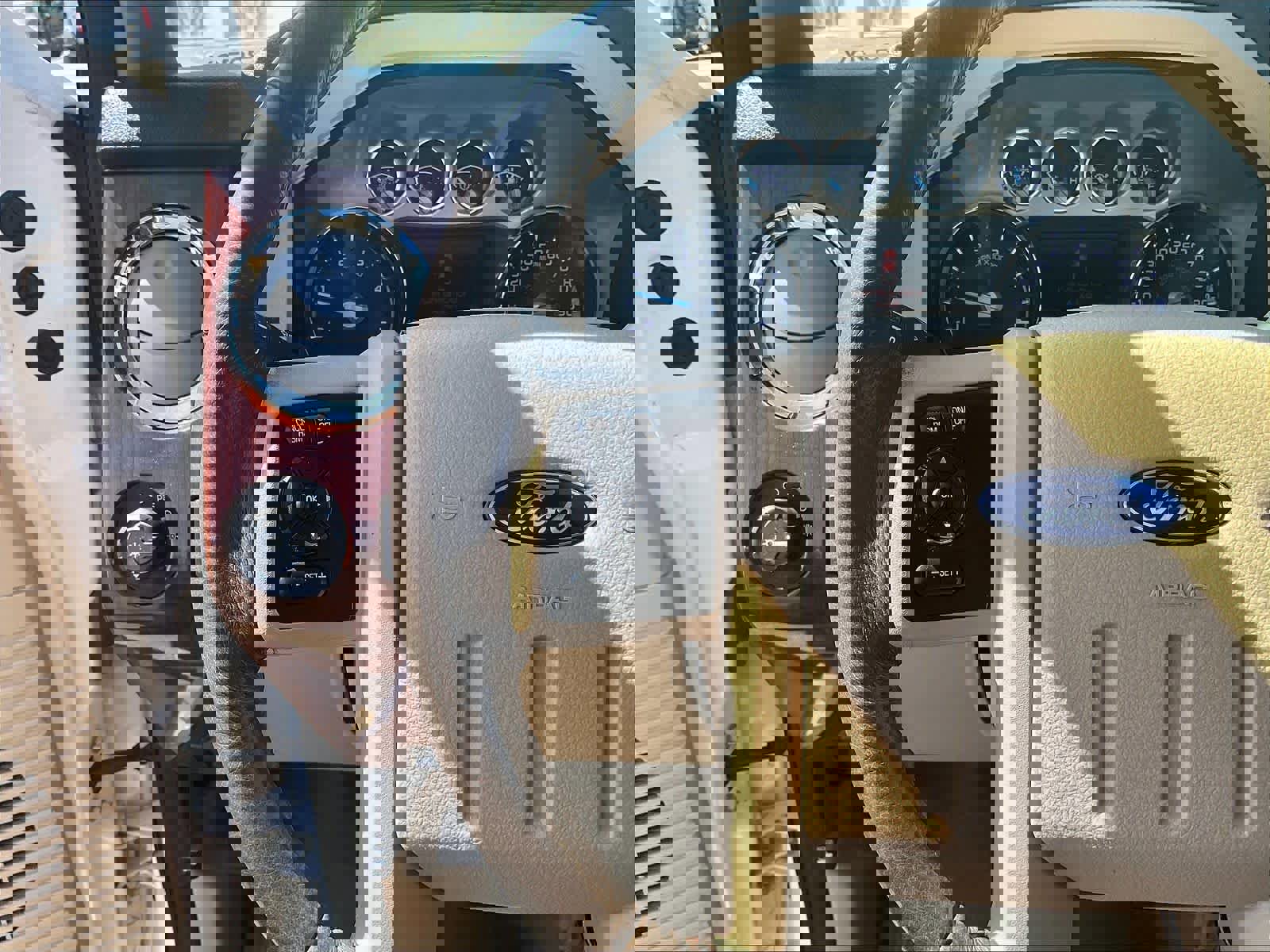 Used 2016 Ford F350 King Ranch image 19