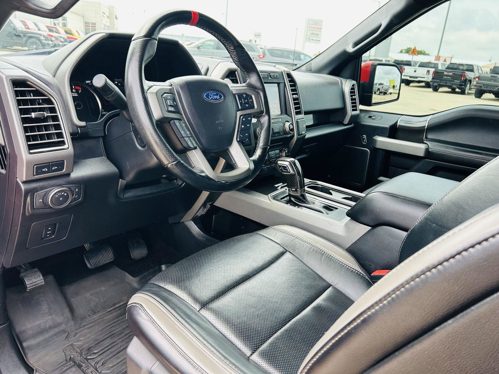 Used 2018 Ford F150 Raptor w/ Equipment Group 802A Luxury AWD/4WD image 16