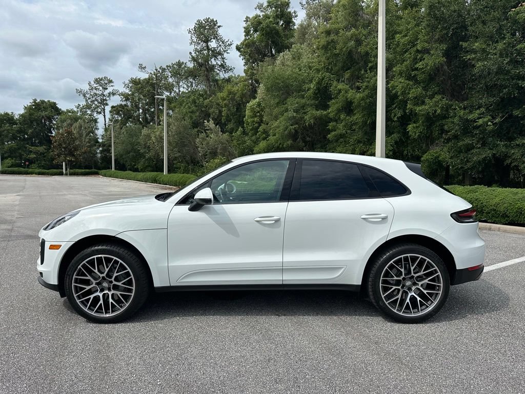 Certified 2021 Porsche Macan S AWD/4WD image 2