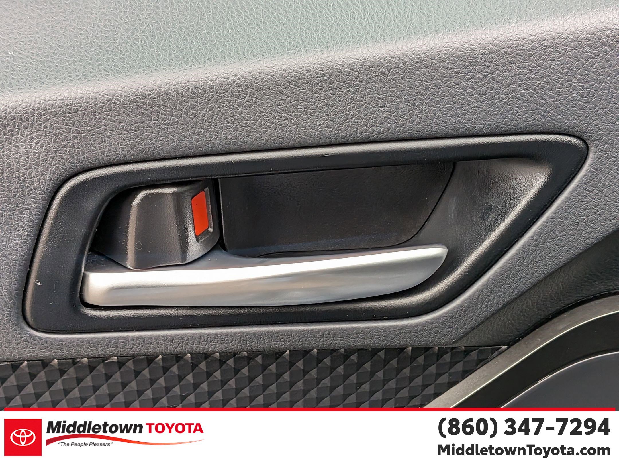 Certified 2019 Toyota C-HR LE image 11