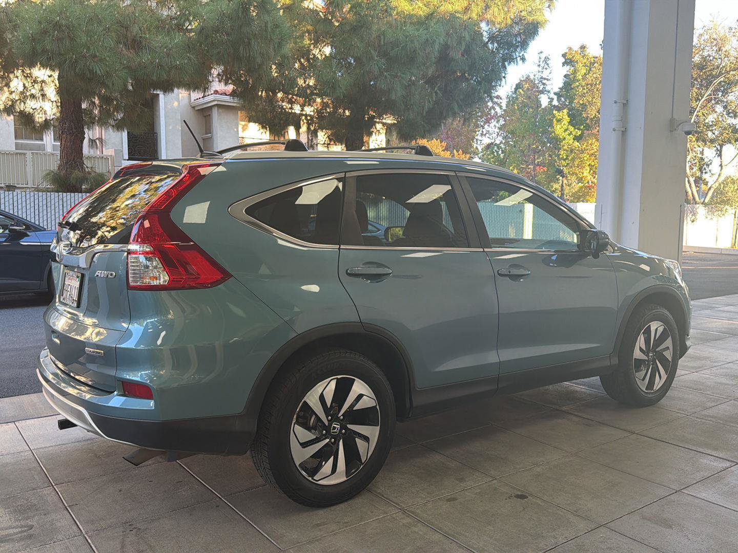 Used 2016 Honda CR-V Touring image 5