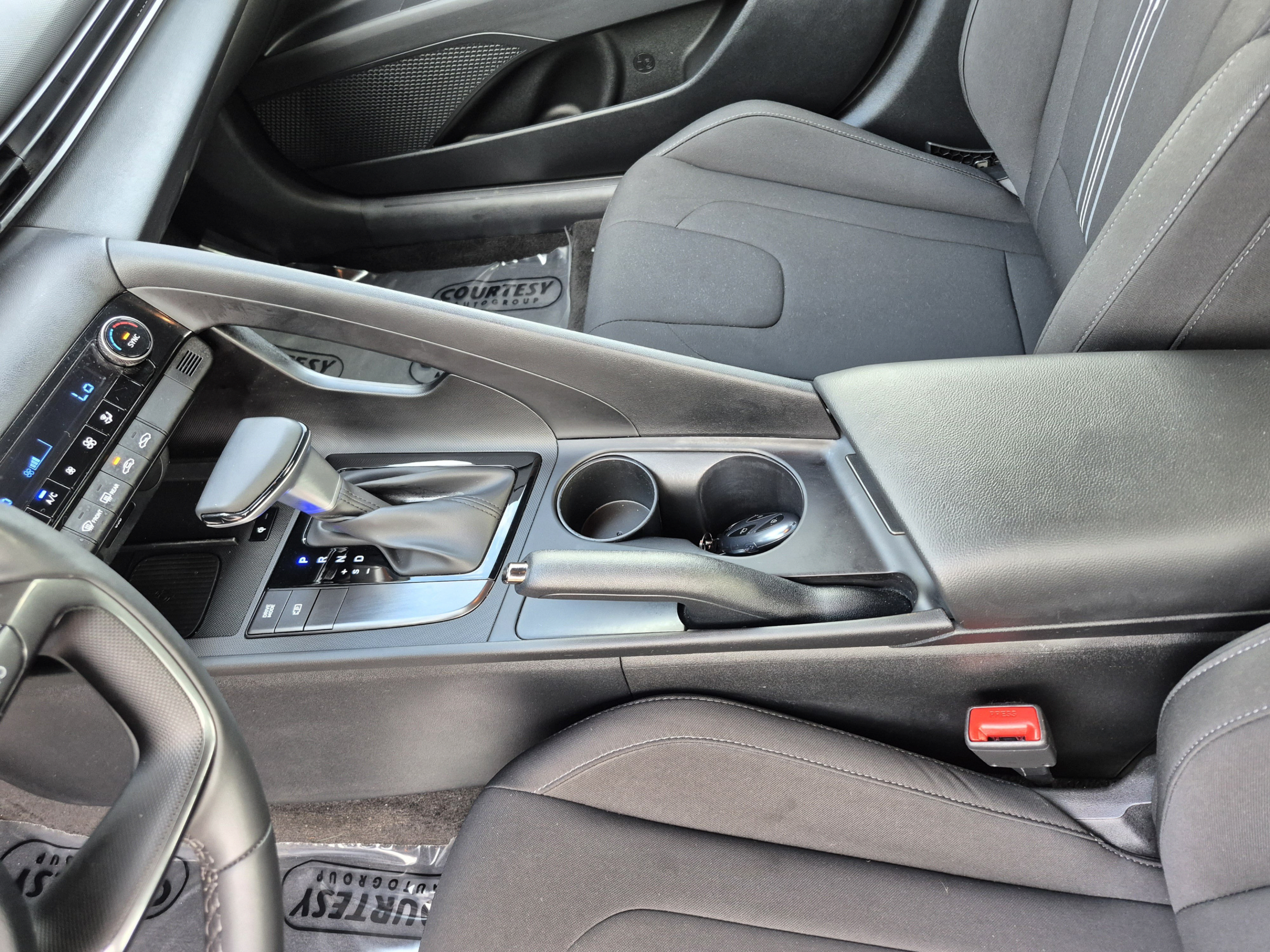 Certified 2025 Hyundai Elantra Sport FWD image 20