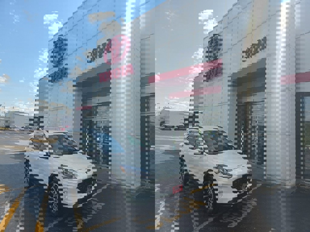 Used 2020 Ford Escape SEL