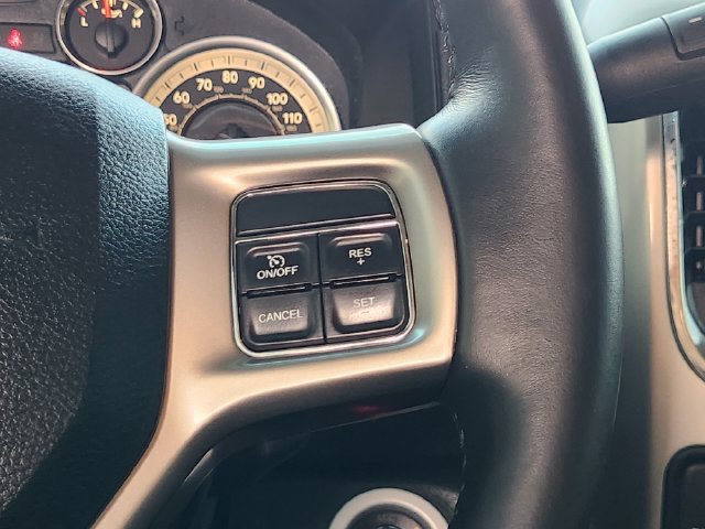 Used 2016 RAM 3500 Laramie w/ Convenience Group AWD/4WD image 29