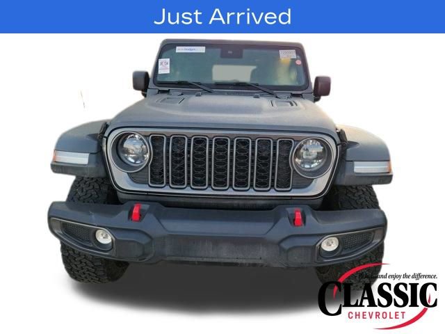Used 2025 Jeep Wrangler Unlimited Rubicon image 3