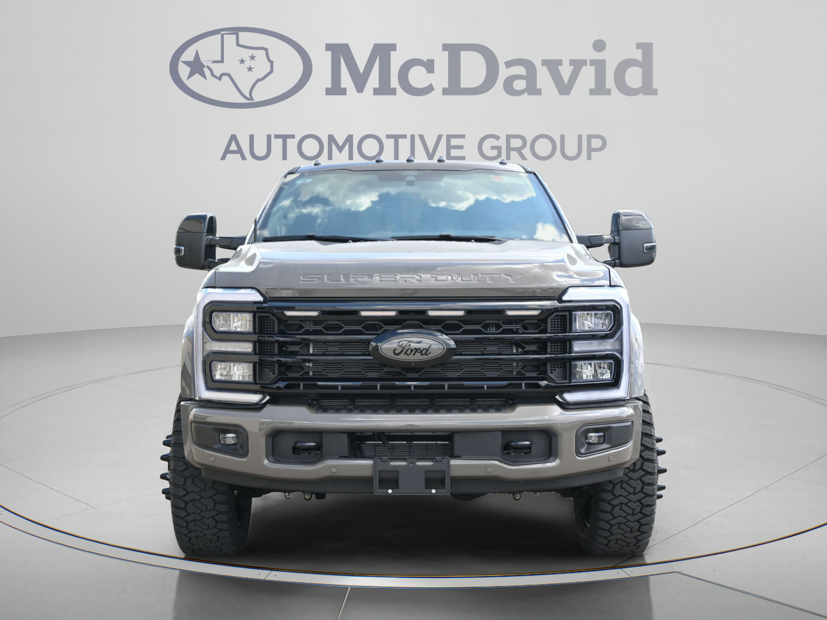 New 2026 Ford F450 King Ranch w/ Chrome Package AWD/4WD image 13