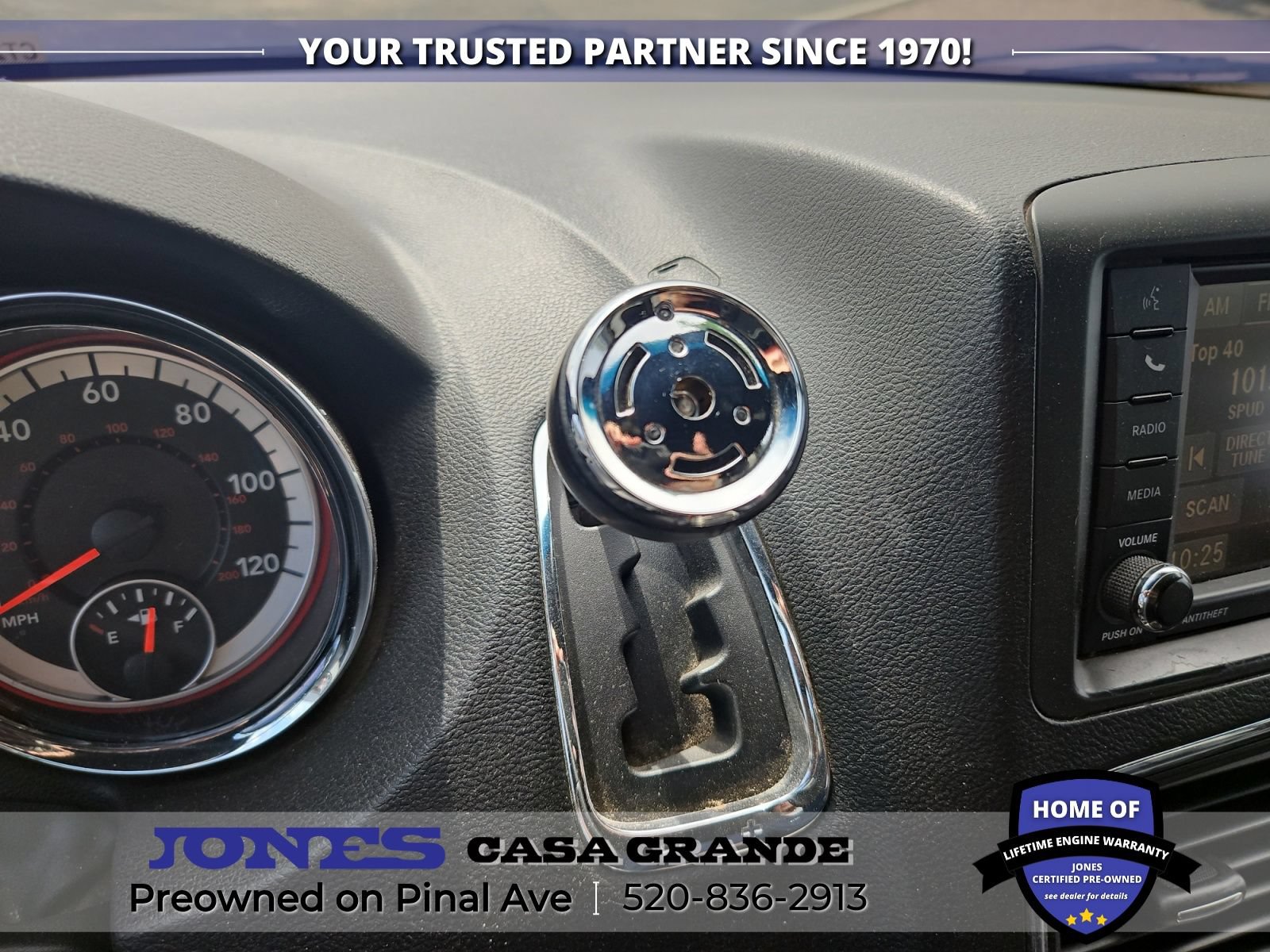 Used 2017 Dodge Grand Caravan SXT FWD image 18