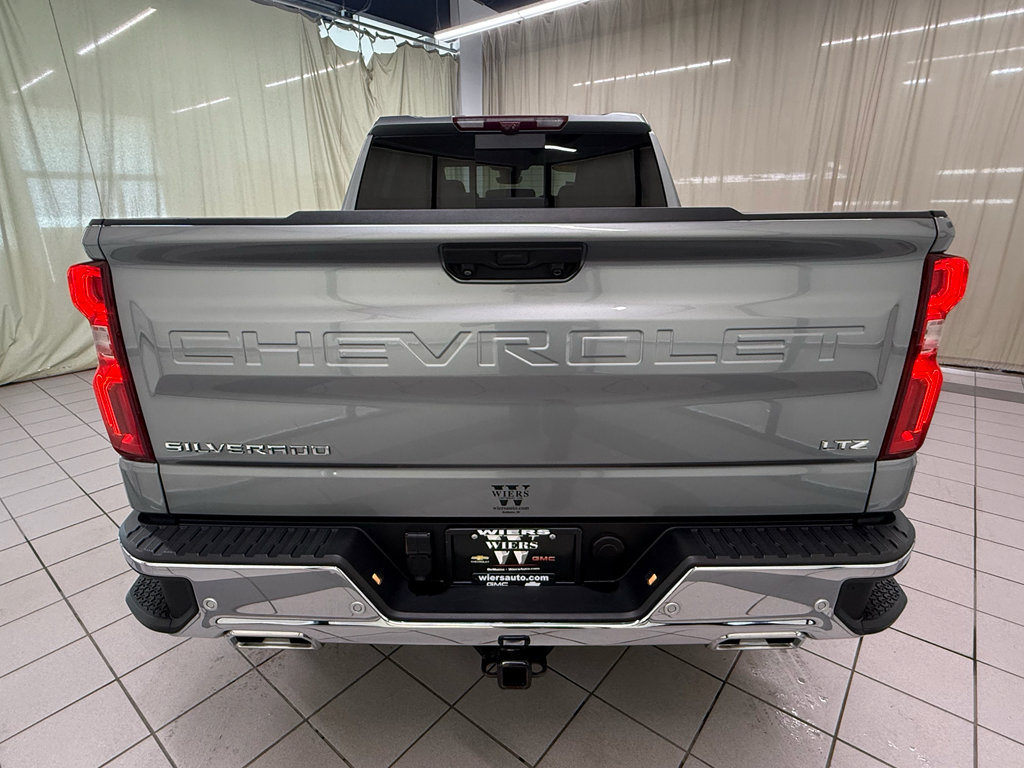 Certified 2023 Chevrolet Silverado 1500 LTZ w/ Technology Package AWD/4WD image 6