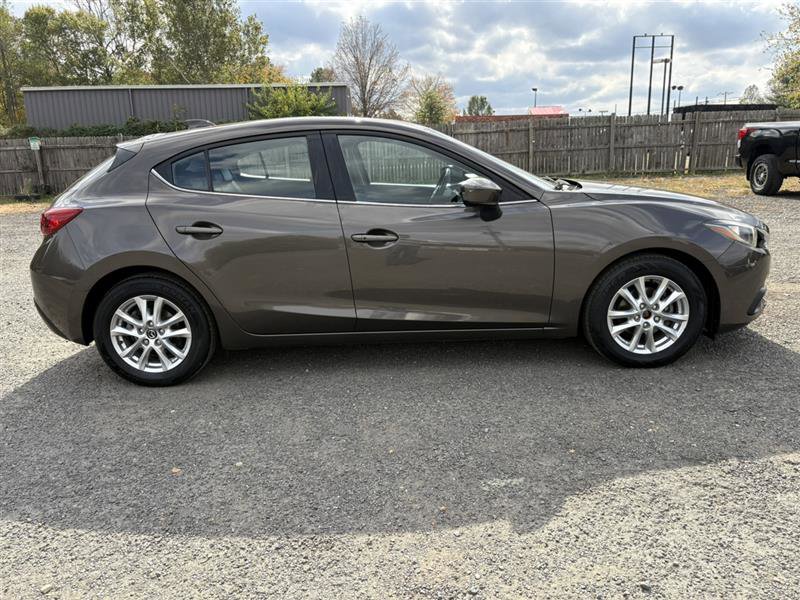 Used 2014 MAZDA MAZDA3 i Grand Touring image 5