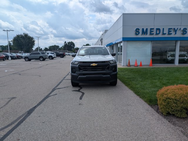 Used 2023 Chevrolet Colorado W/T RWD image 3