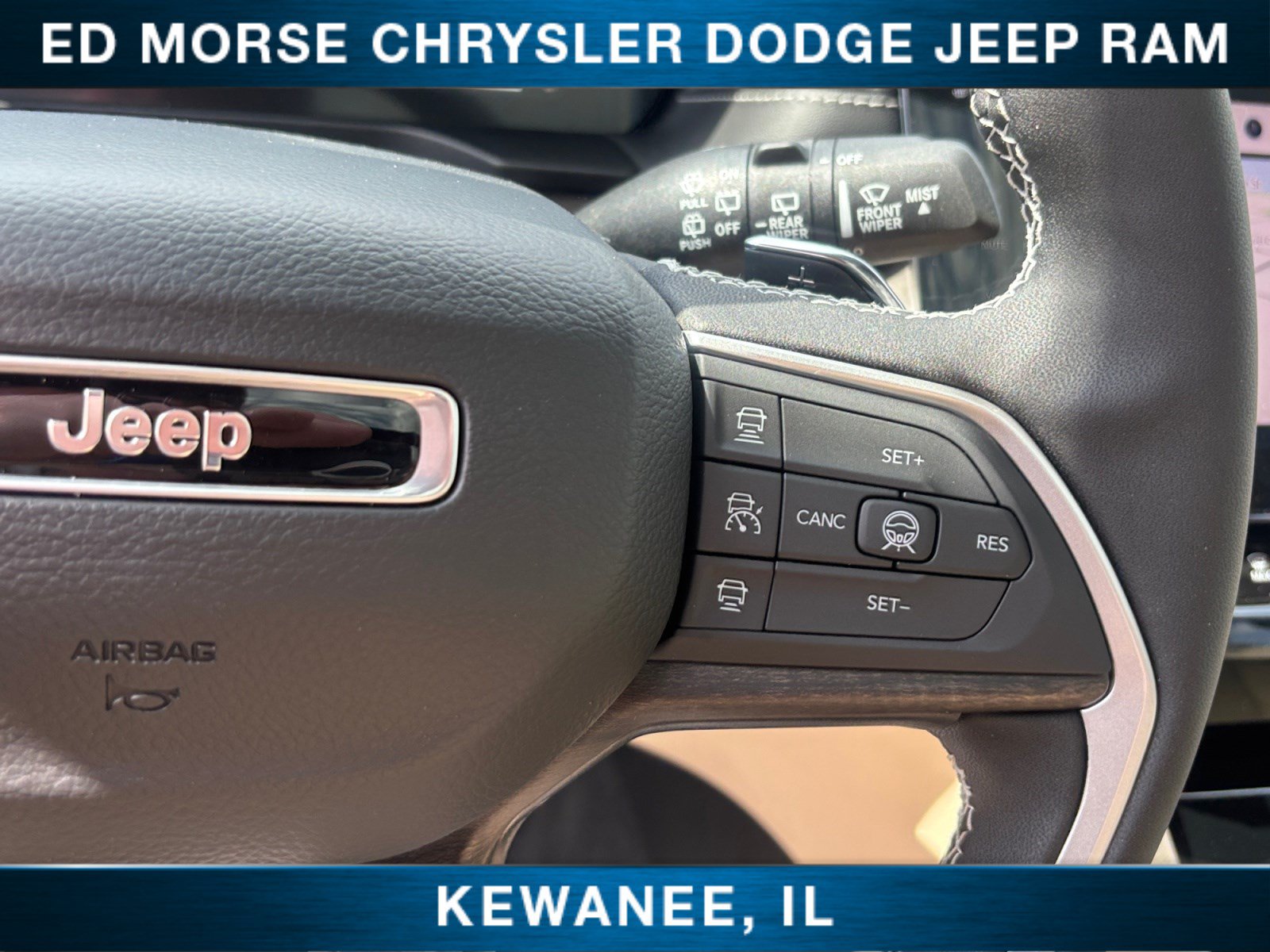 New 2026 Jeep Grand Cherokee Limited w/ Limited Altitude Package AWD/4WD image 26