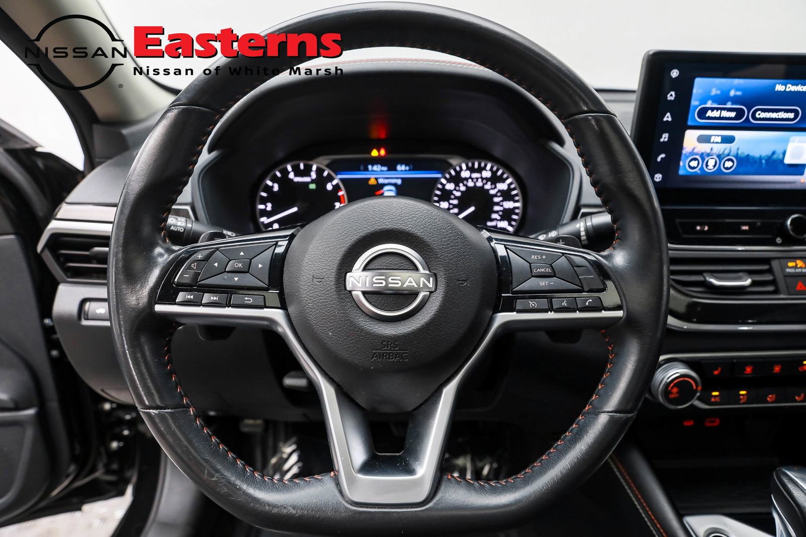 Used 2023 Nissan Altima 2.5 SR w/ SR Premium Package image 18