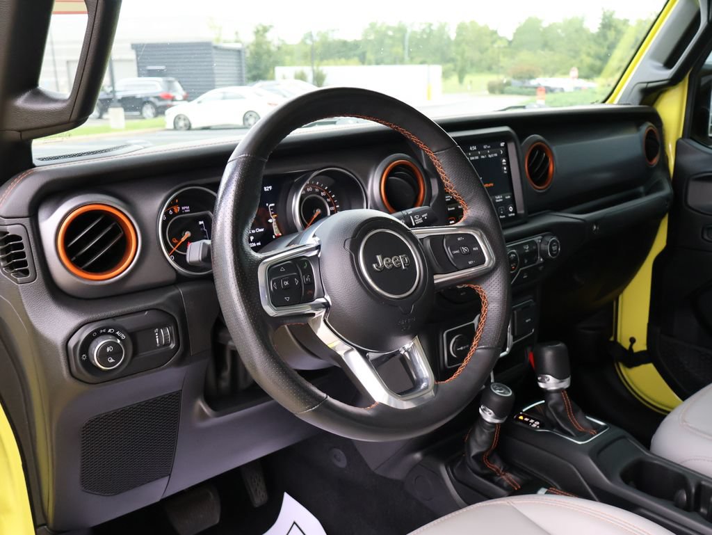 Used 2023 Jeep Gladiator Mojave w/ LED Lighting Group AWD/4WD image 19