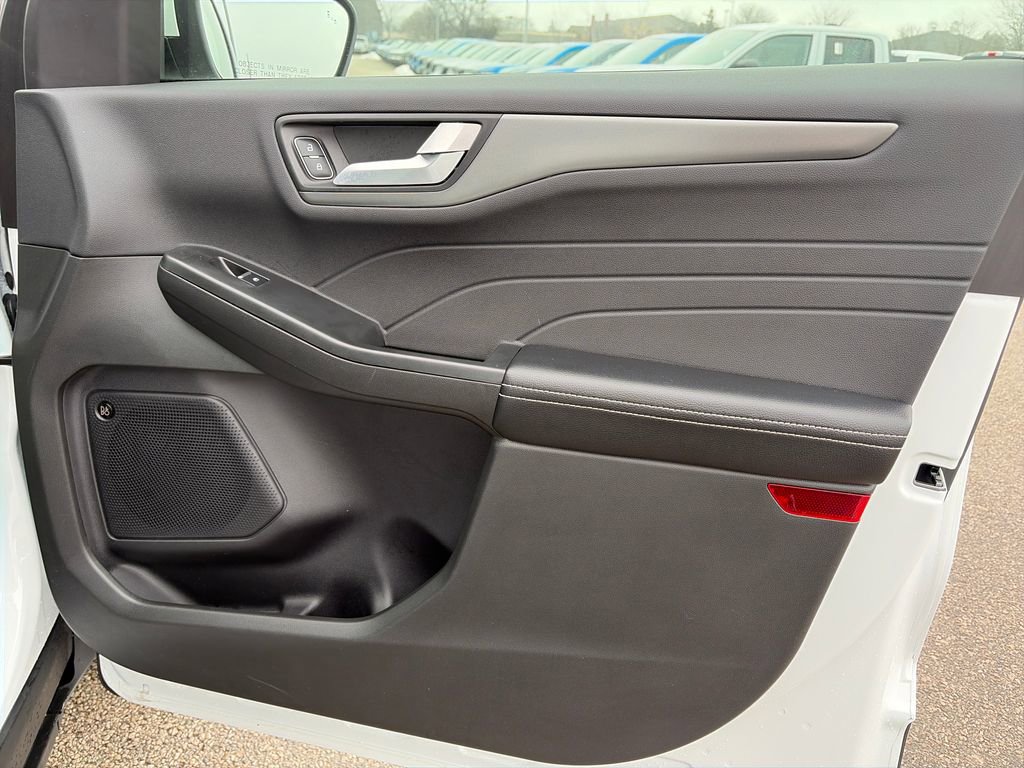 Used 2023 Ford Escape Active w/ Tech Pack #2 image 9