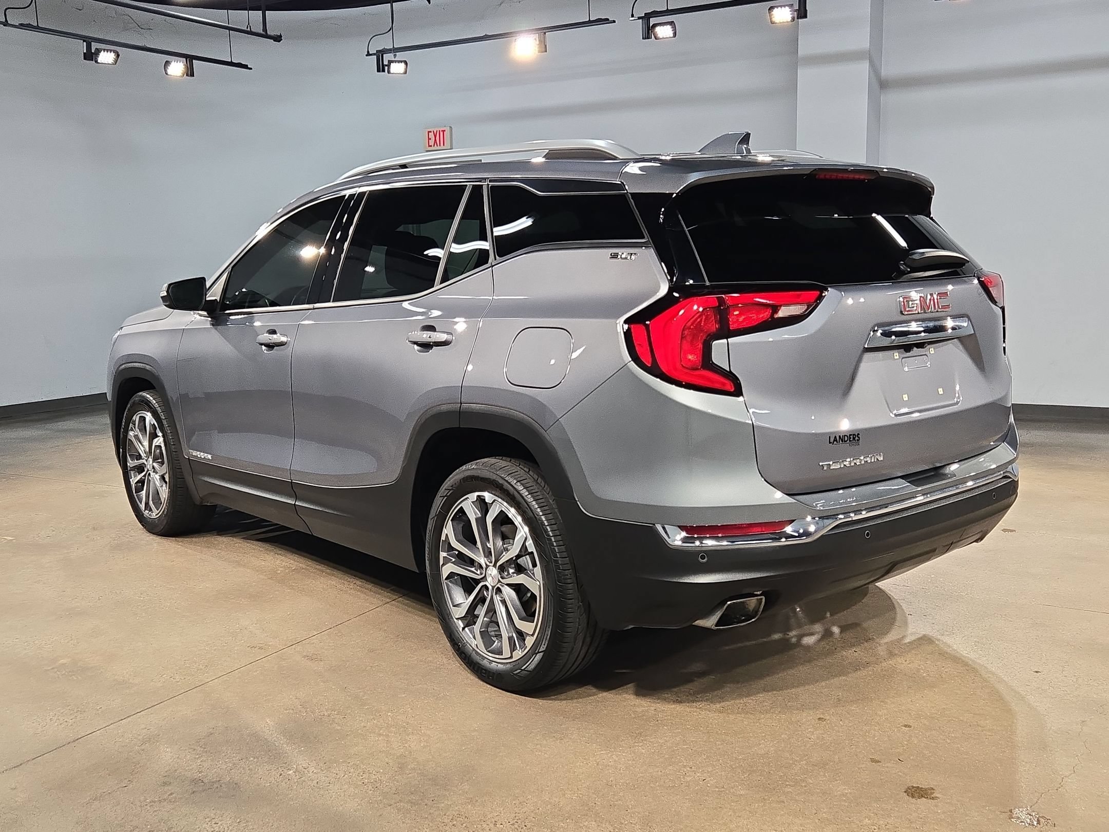 Used 2020 GMC Terrain SLT w/ Preferred Package FWD image 5
