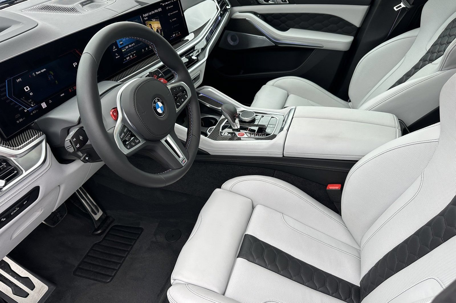 Used 2026 BMW X5 M Competition w/ Executive Package AWD/4WD image 10