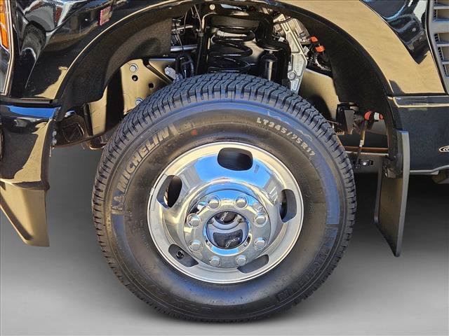 New 2026 Ford F350 Platinum AWD/4WD image 10