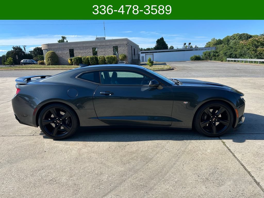 Used 2018 Chevrolet Camaro SS RWD image 6