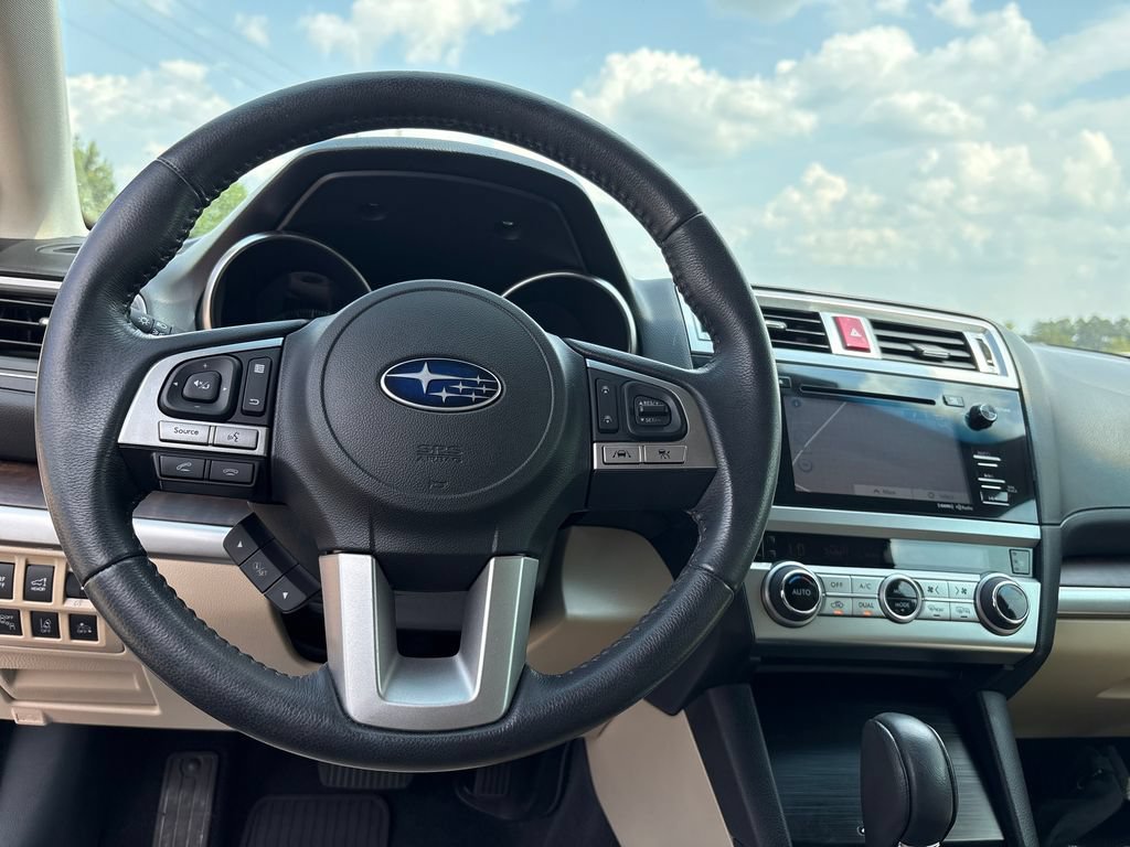 Used 2016 Subaru Outback 2.5i Limited AWD/4WD image 8
