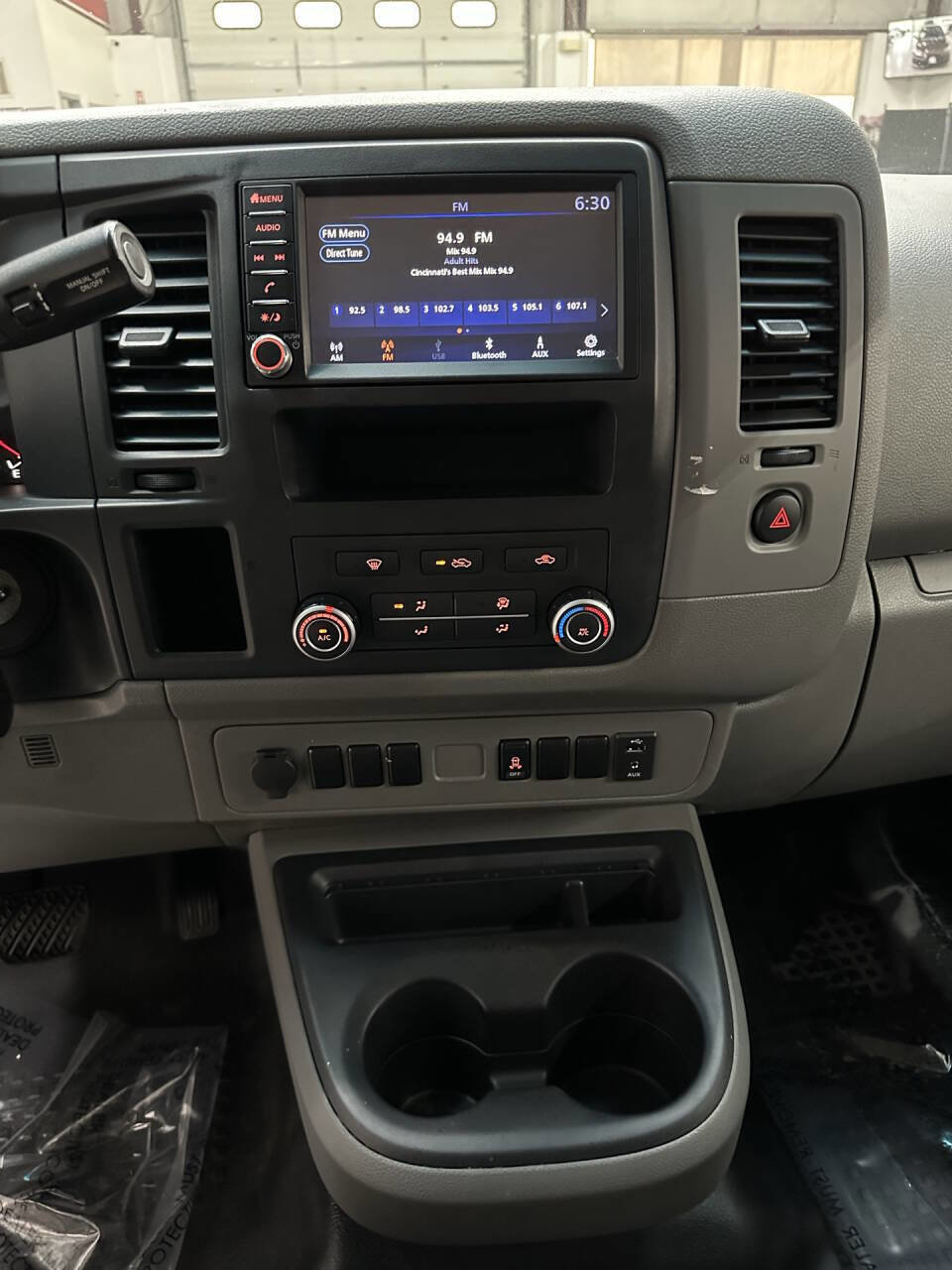 Used 2021 Nissan NV 1500 SV image 22