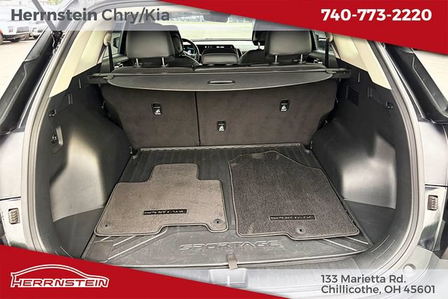 Used 2025 Kia Sportage EX AWD/4WD image 24