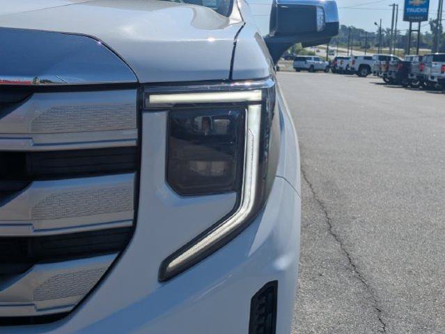 New 2026 GMC Sierra 1500 SLE w/ Preferred Package RWD image 12