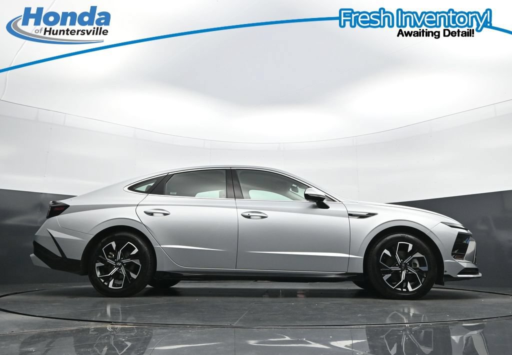 Used 2025 Hyundai Sonata SEL FWD image 37