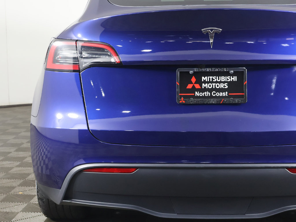 Used 2023 Tesla Model Y Long Range AWD/4WD image 19