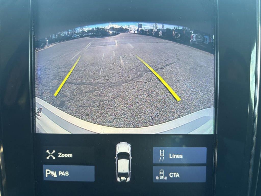 Used 2020 Volvo S60 T6 Momentum image 22