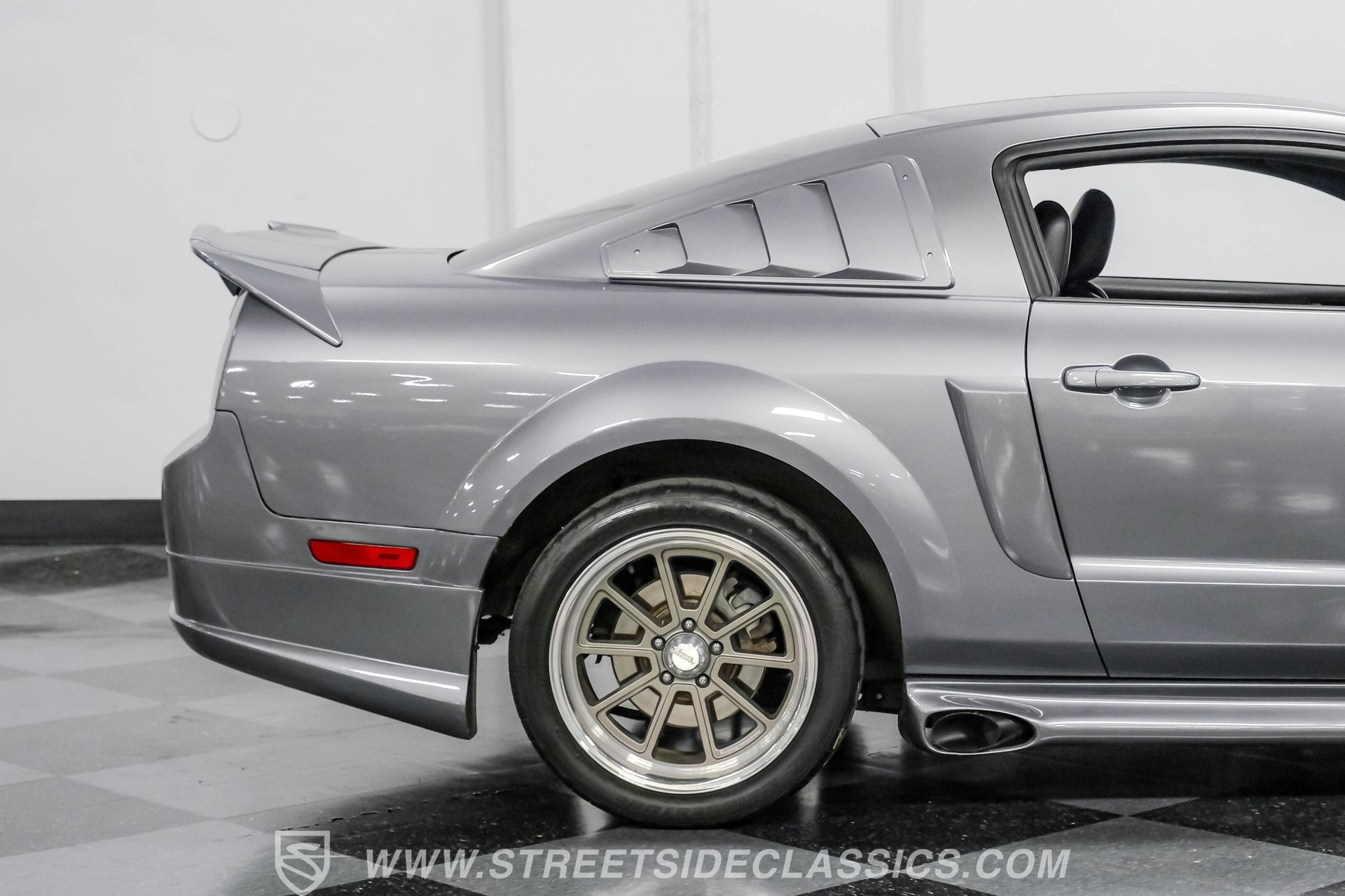 Used 2006 Ford Mustang GT image 28