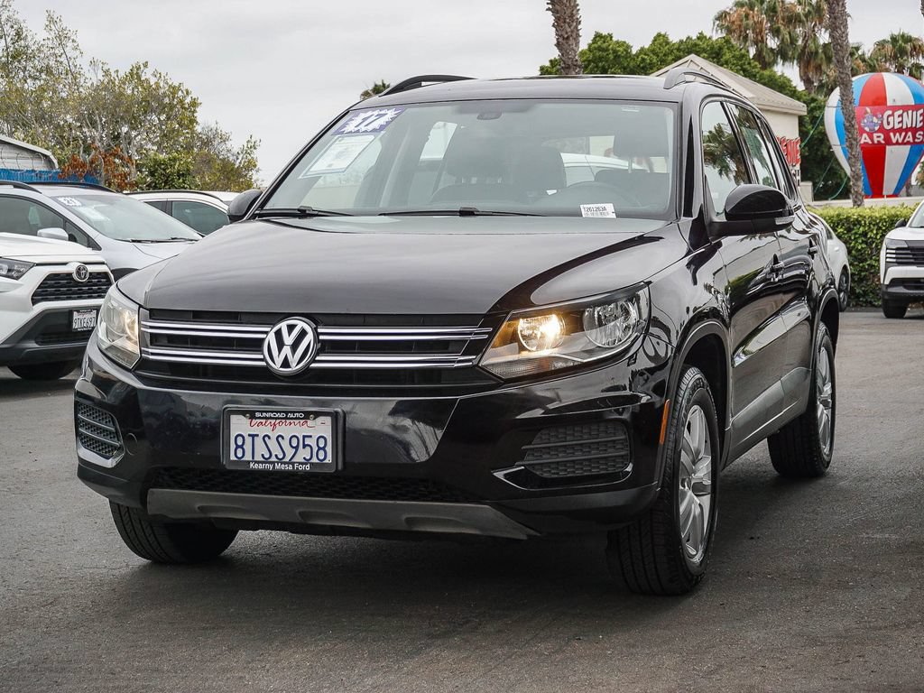 Used 2017 Volkswagen Tiguan S FWD image 4